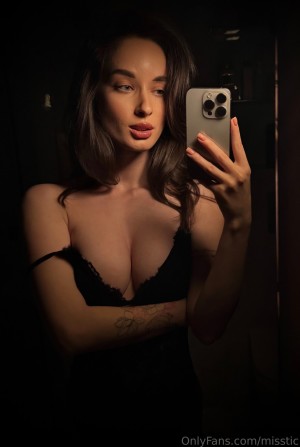 pretylittlething Photo #185