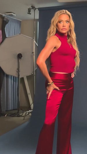 Denise Richards Photo #159