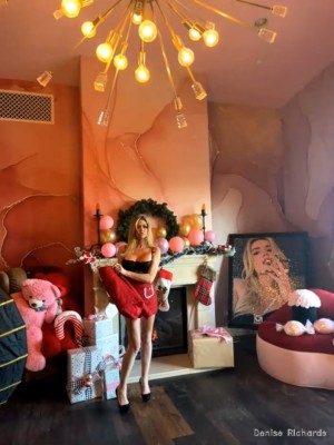 Denise Richards Video #177