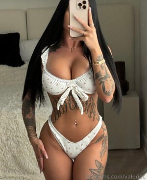 Valerie Cossette Photo #200