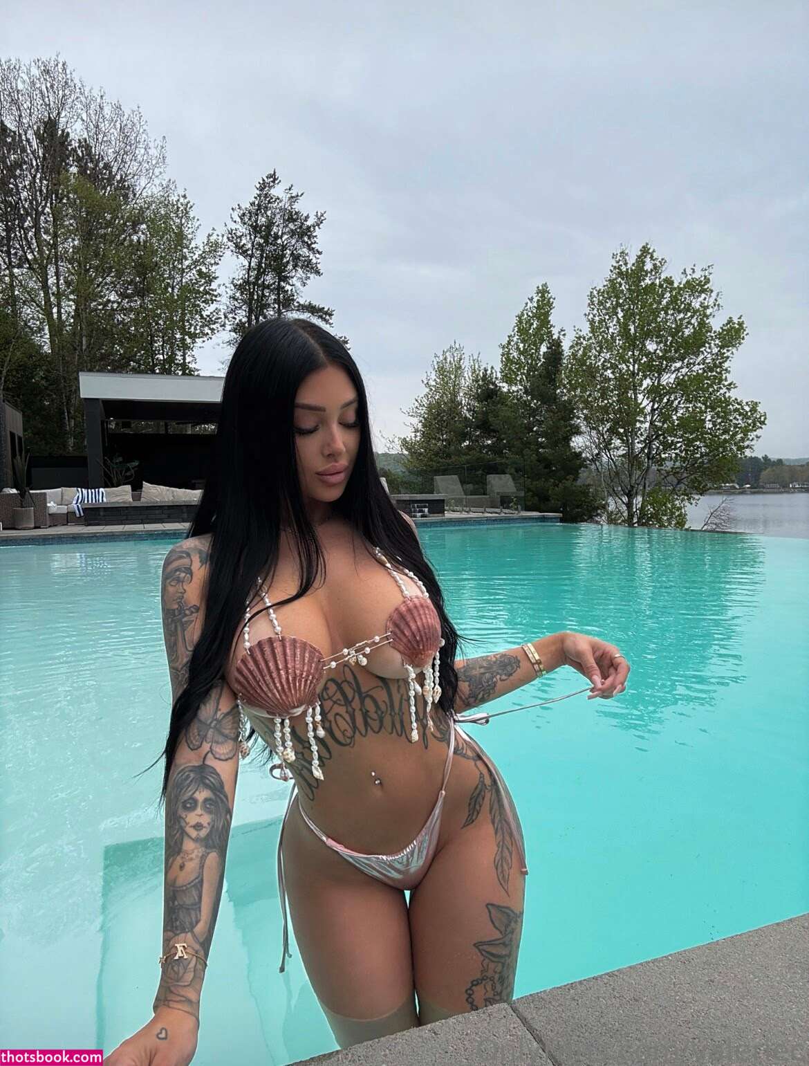 Valerie Cossette Photo #209