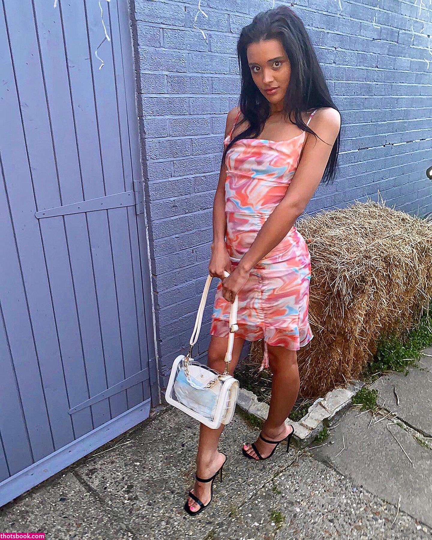 Paige Martin Photo #6