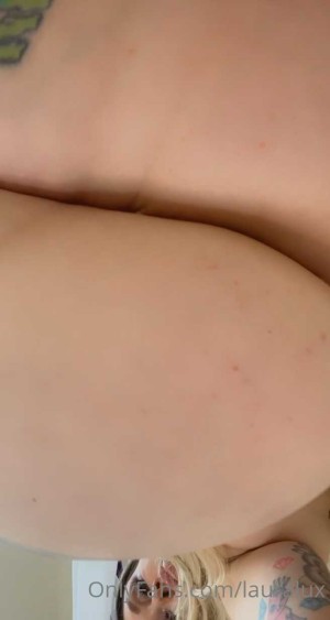 Laura Lux Photo #327