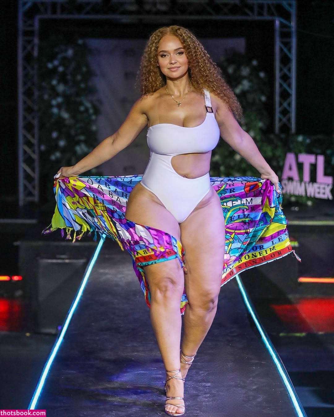 Pamela Alexandra Photo #50