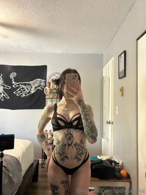 Sadie Eden Photo #32