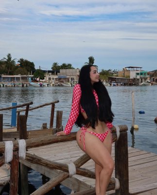 Estefania Lopez Perez Photo #27