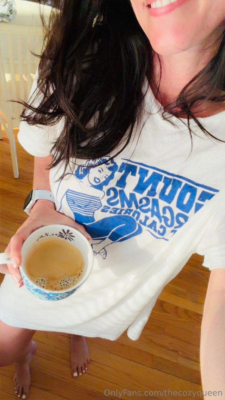 Thecozyqueen Photo #30