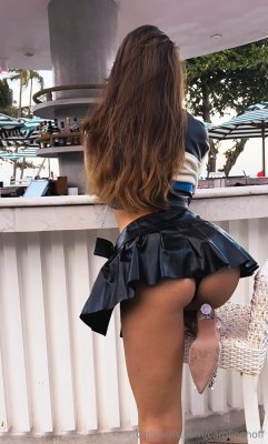 Caroline Einhoff Photo #44