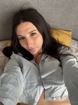 lunaluvx Photo #36