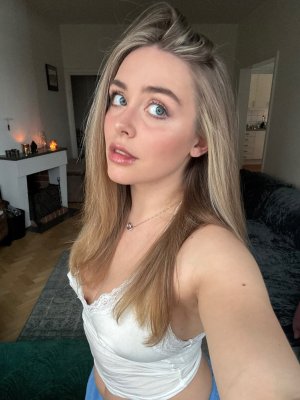 Melina Goransson Photo #146