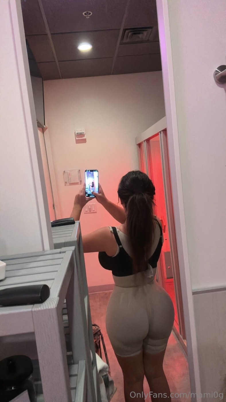 mami0g Photo #186