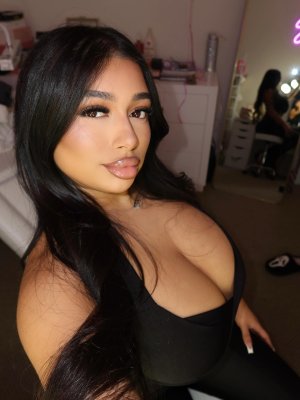 sofia.deroian Photo #94