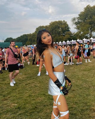 Martha Chen Photo #6