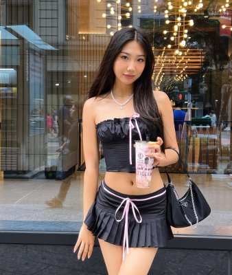 Martha Chen Photo #12