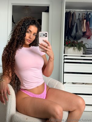 Thalia Matos Photo #246