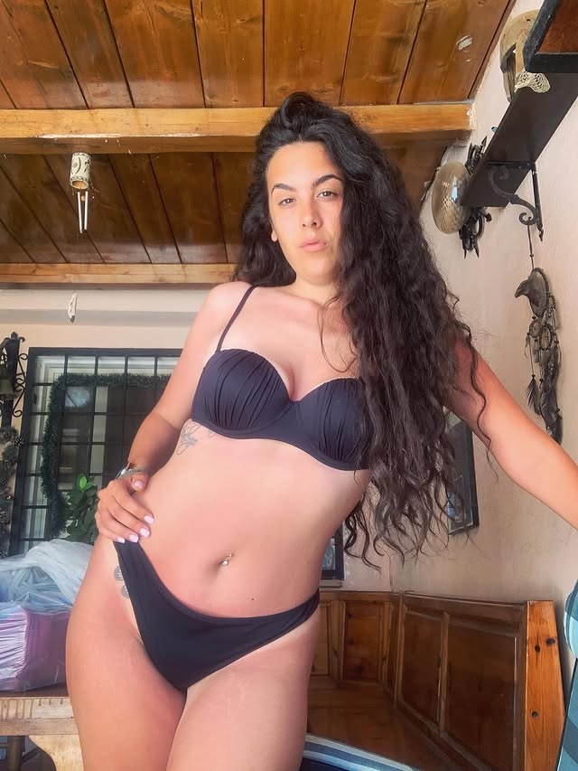 Francesca Pinto Photo #36