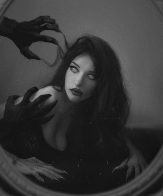 Gina Iacob Photo #50