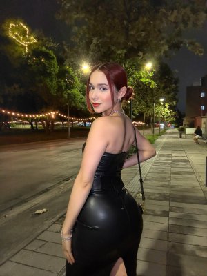 Jazmin Arias Photo #27