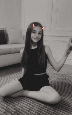 maddie.cutiee Photo #29