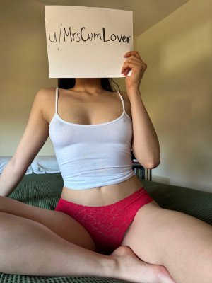Mrscumlover Post #1