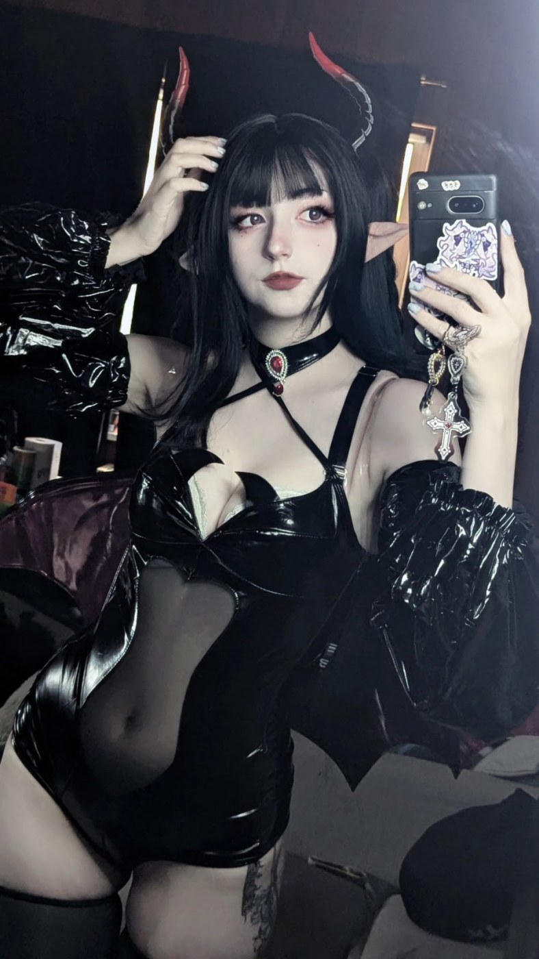 MissIronblood Photo #2