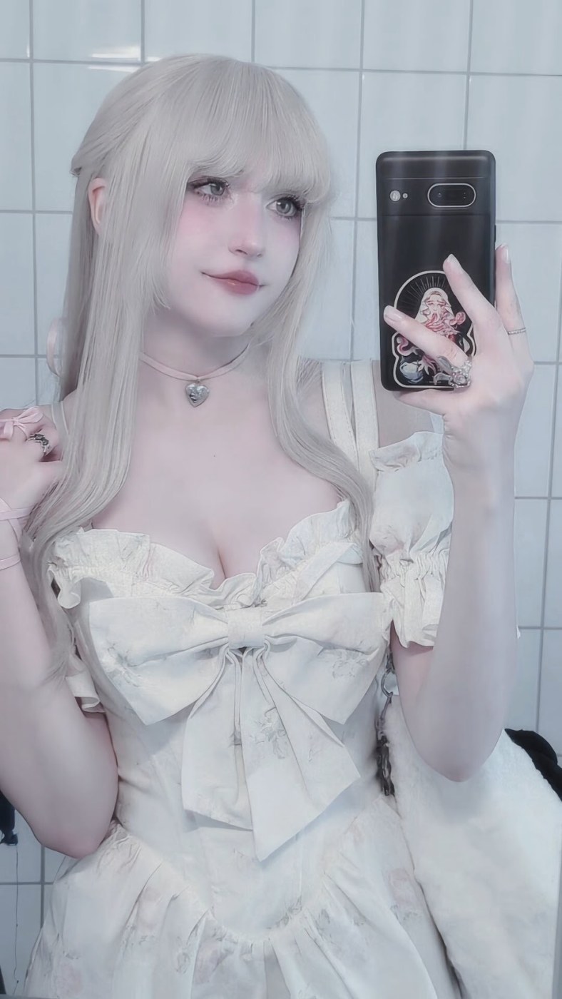 MissIronblood Photo #16