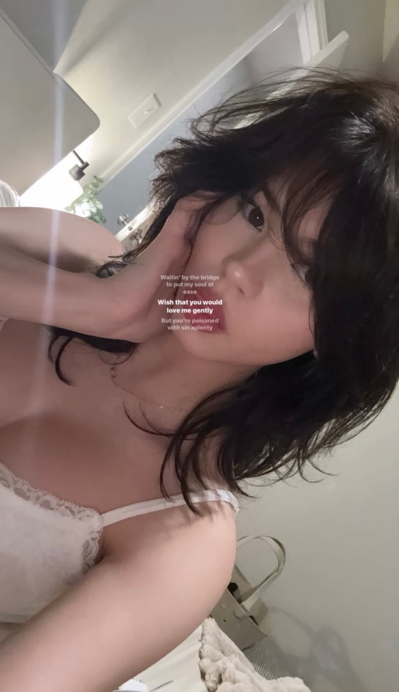 Yukiifoxx Photo #27