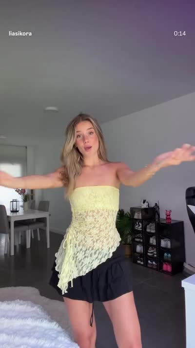 Lia Sikora Video #159