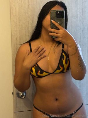 katty_beesley Photo #33
