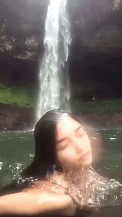 Samriddhi Uniyal Video #2