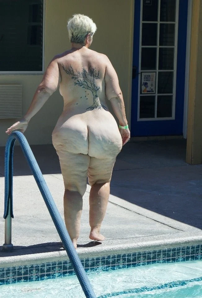Tiphany Cheeks Photo #4