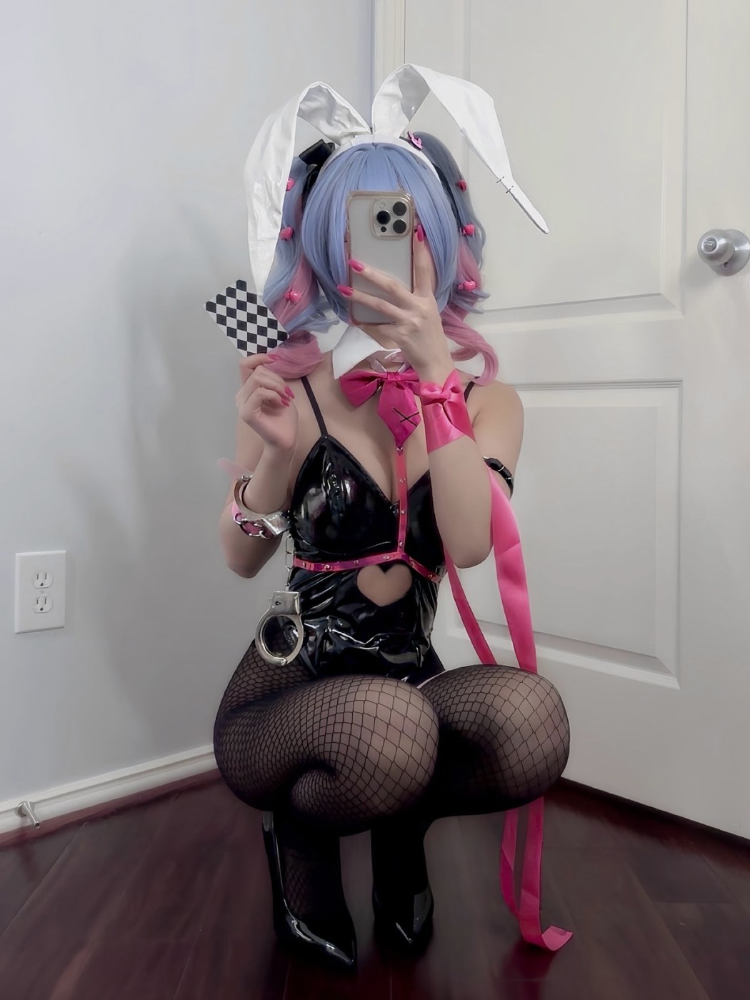 y3miku Photo #14