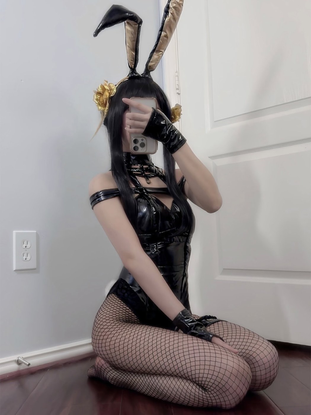 y3miku Photo #36