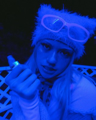Snow Wife Photo #6