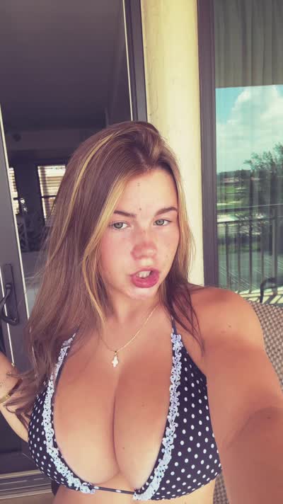 Ariana White Post #13