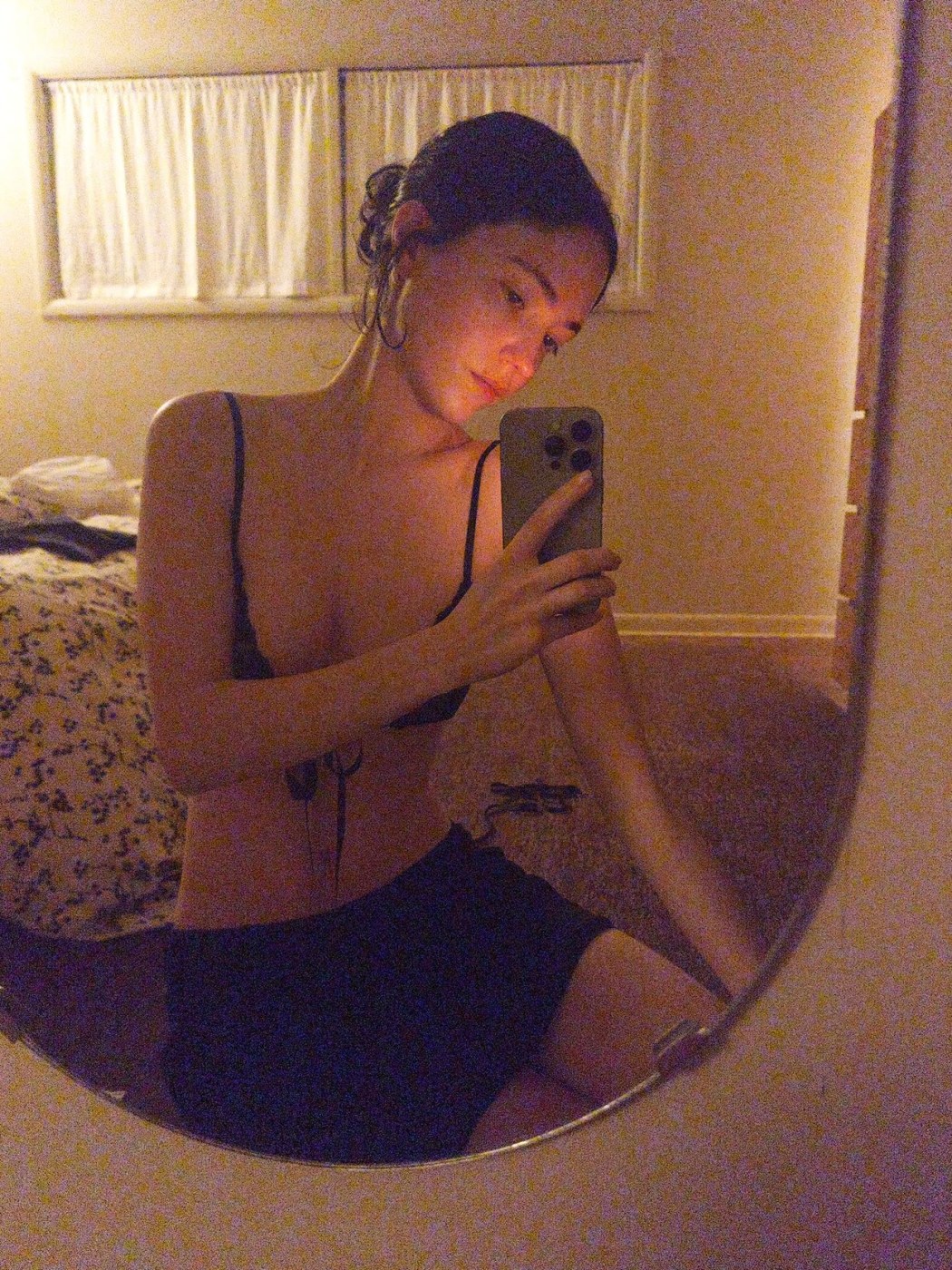 zoeplzshutup Photo #44