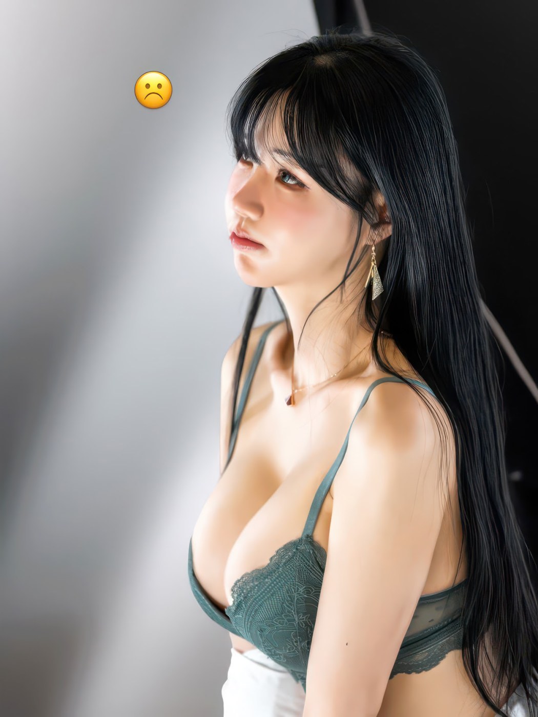 Min Hanna Photo #9