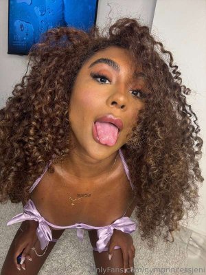 savannahroseofficial Photo #31