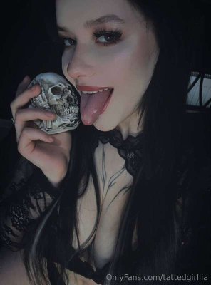 tattedgirllia Post #4