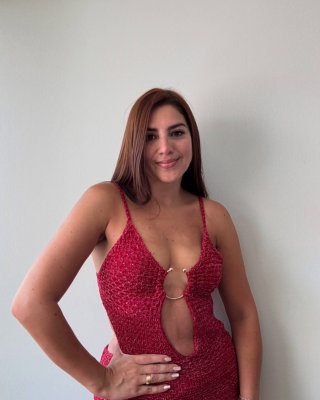 Alexandra Barturen Bazan Photo #21