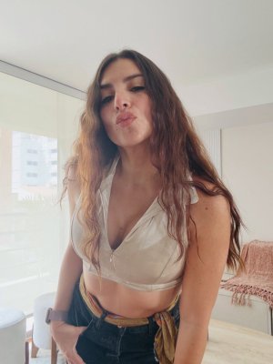Alexandra Barturen Bazan Photo #48