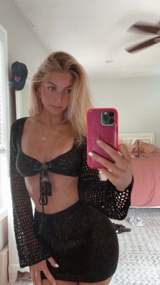 Avery Sickeri Photo #16