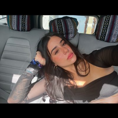 Brookekemeni Photo #21