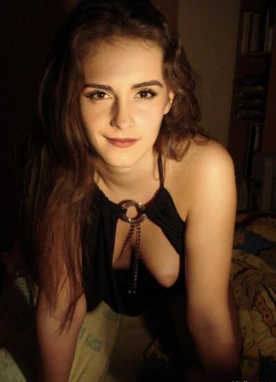 Emma Watson Photo #8