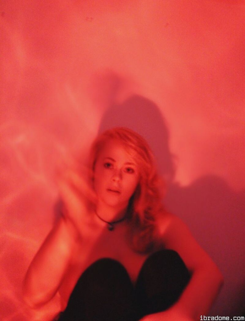 Julia Gilson Photo #3