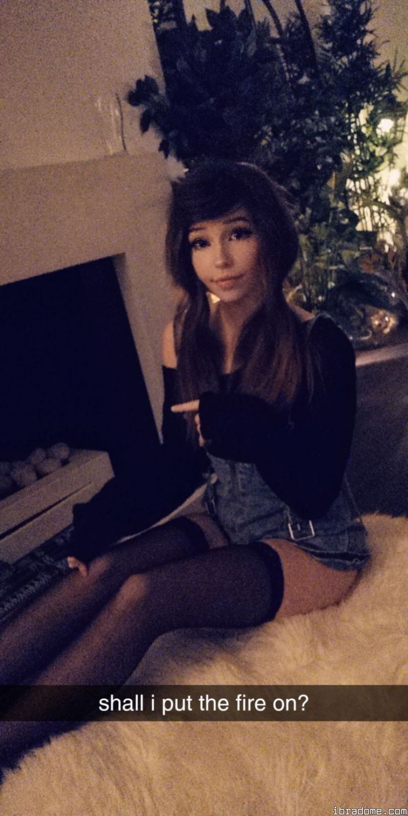 Belle Delphine Photo #722