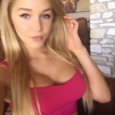 Courtney Tailor Photo #52