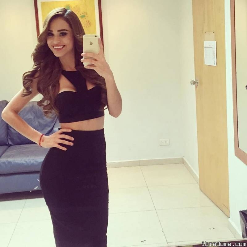 Yanet Garcia Photo #34