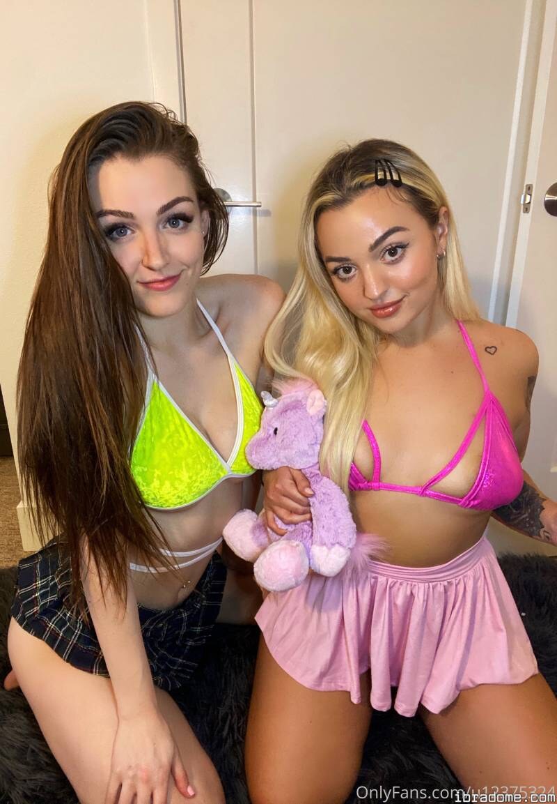 Ally Hardesty Photo #254