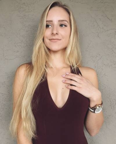 Caroline Zalog Photo #245